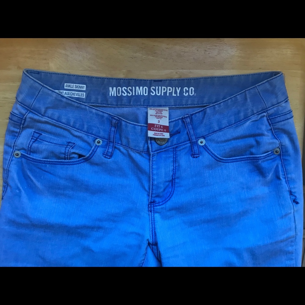 *$10 or FREE* Light Blue Ankle Jeans
